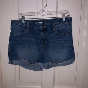 Old Navy Mid-Rise Denim Shorts (Size 12)